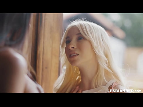 ❤️ Gadis datang ka imah sababaraha bulan engké na ends up dahar pussy stepmom nya ️ Poro kualitas di urang ❤